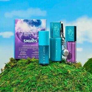 FENTY BEAUTY X SMURF Smurfette Smooches Lip Essentials Duo + Keychain